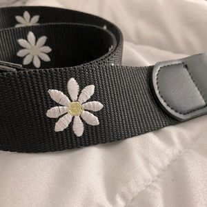 Wildflower- Black Belt with White Daisies